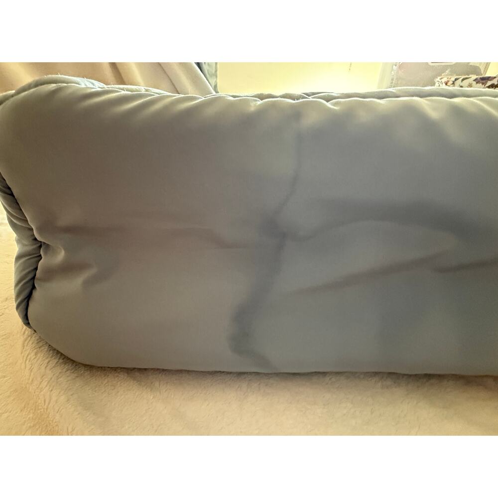 WILO The Label Light Blue Quilted Puffer Tote Bag - Picture 7 of 15